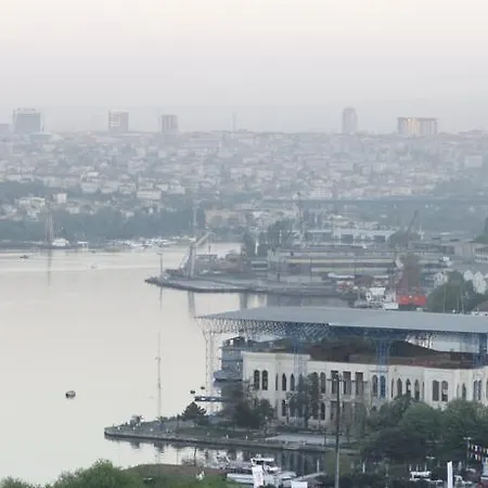 The Biancho Pera מלון 3*