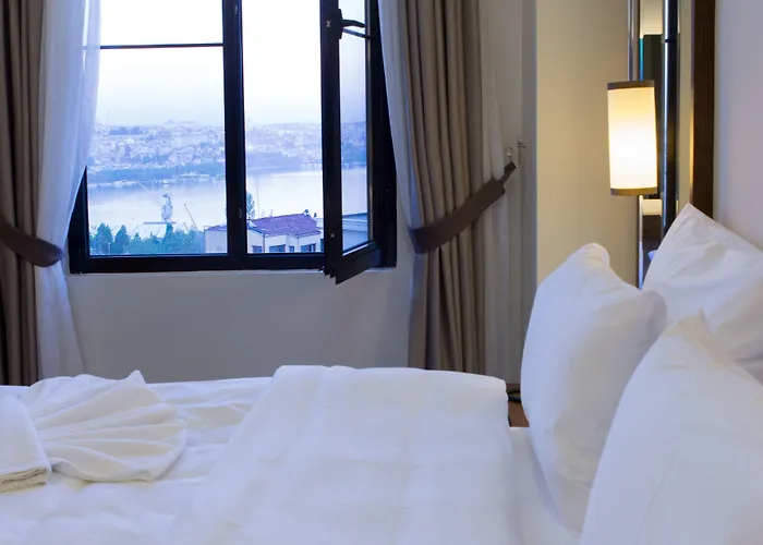 The Biancho Pera Hotel