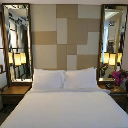 Hotel The Biancho Pera