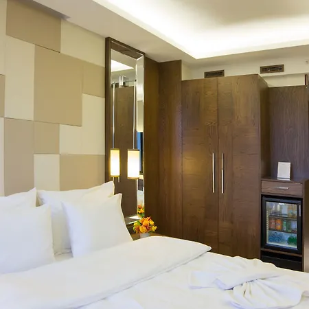 The Biancho Pera Hotel