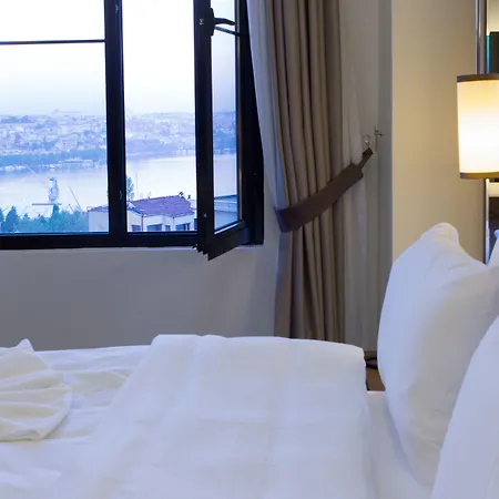 The Biancho Pera Hotel