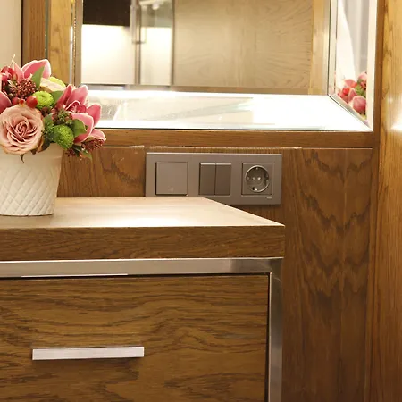 Ξενοδοχείο The Biancho Pera 3*