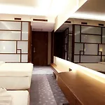 Otel The Biancho Pera 3*