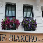 The Biancho Pera 3*