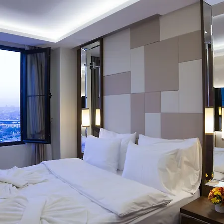 Hotel The Biancho Pera