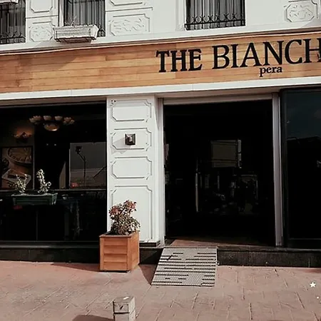 The Biancho Pera 3*