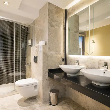 The Biancho Pera Otel 3*