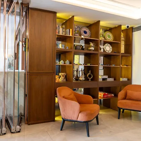 Hotel The Biancho Pera