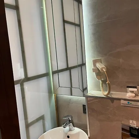 The Biancho Pera Otel 3*