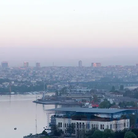 The Biancho Pera Отель